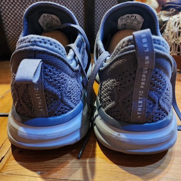 APL Techloom Phantom Knit Athletic Running Shoes - Picture 9 of 13
